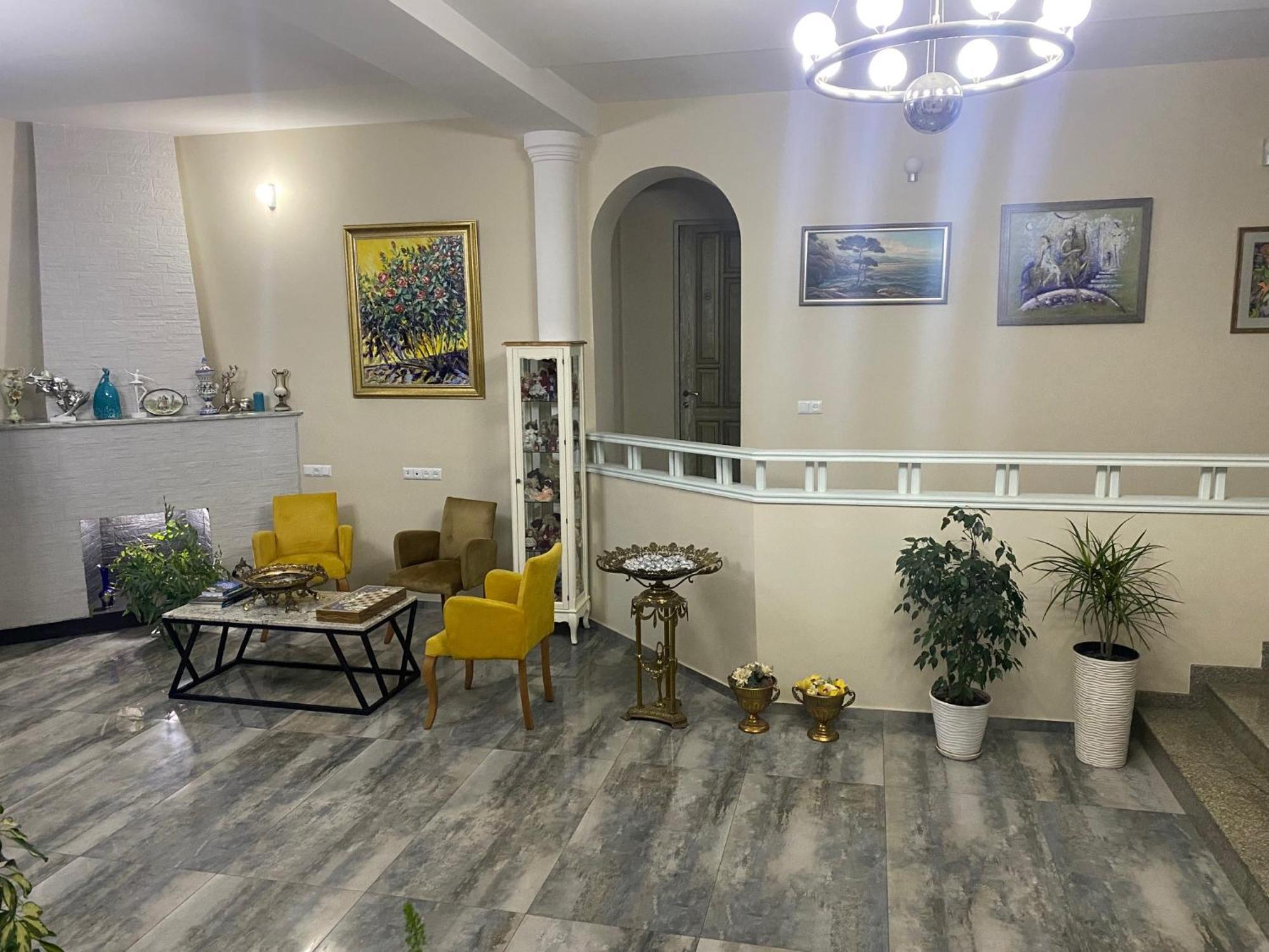 Westay Hotel Tbilisi Exterior photo